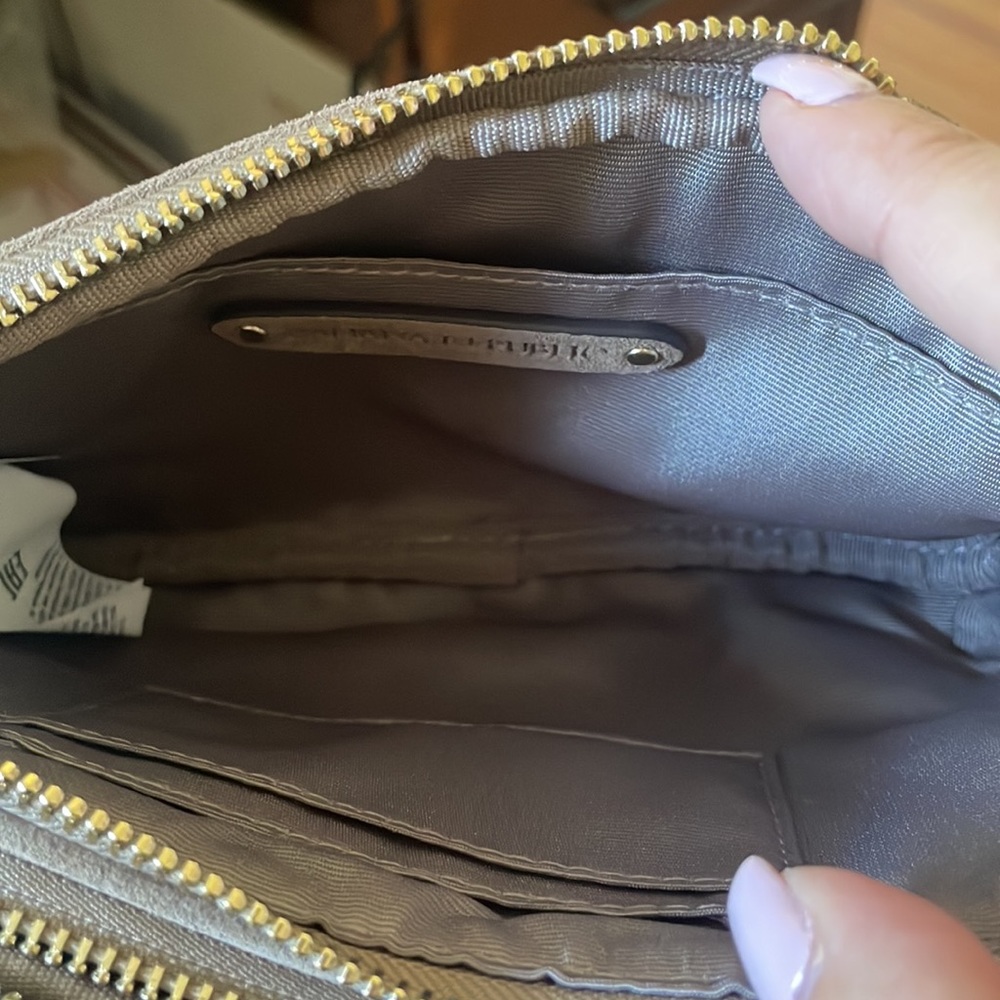Banana Republic Suede Purse NWT - Picture 5 of 7